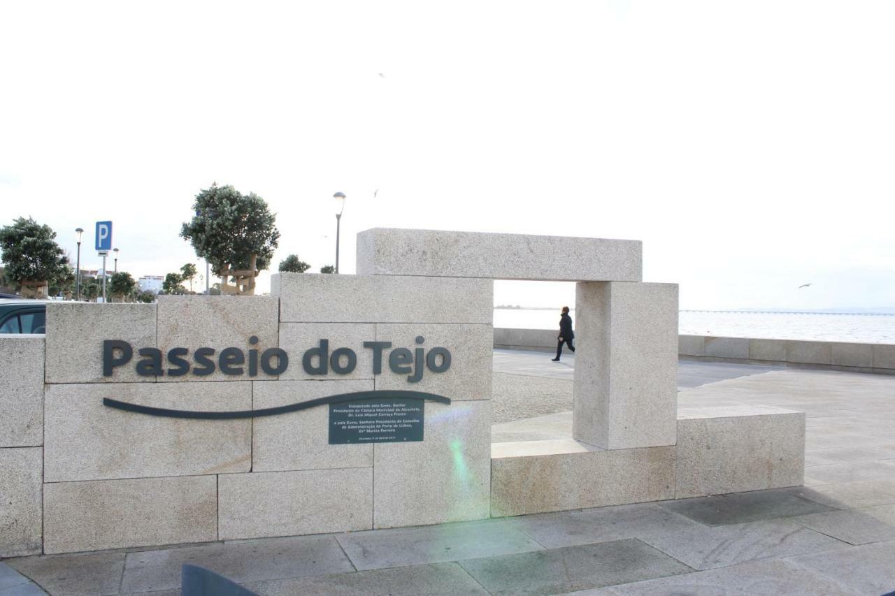 Casa Do Tejo De Alcochete别墅 外观 照片